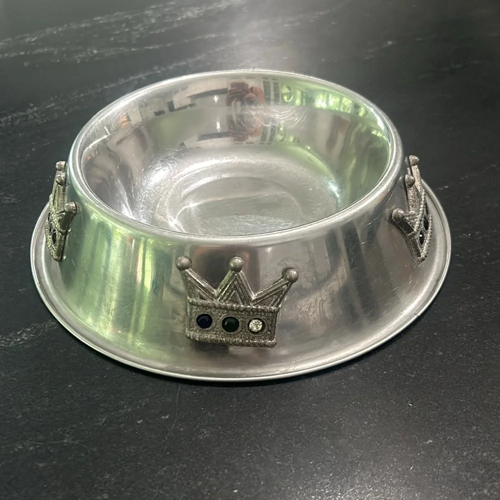 Princess dog bowl